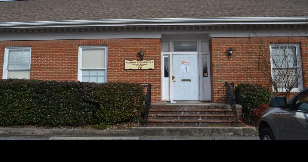 Former Jonesboro psychiatrist pleads not guilty to murder charges