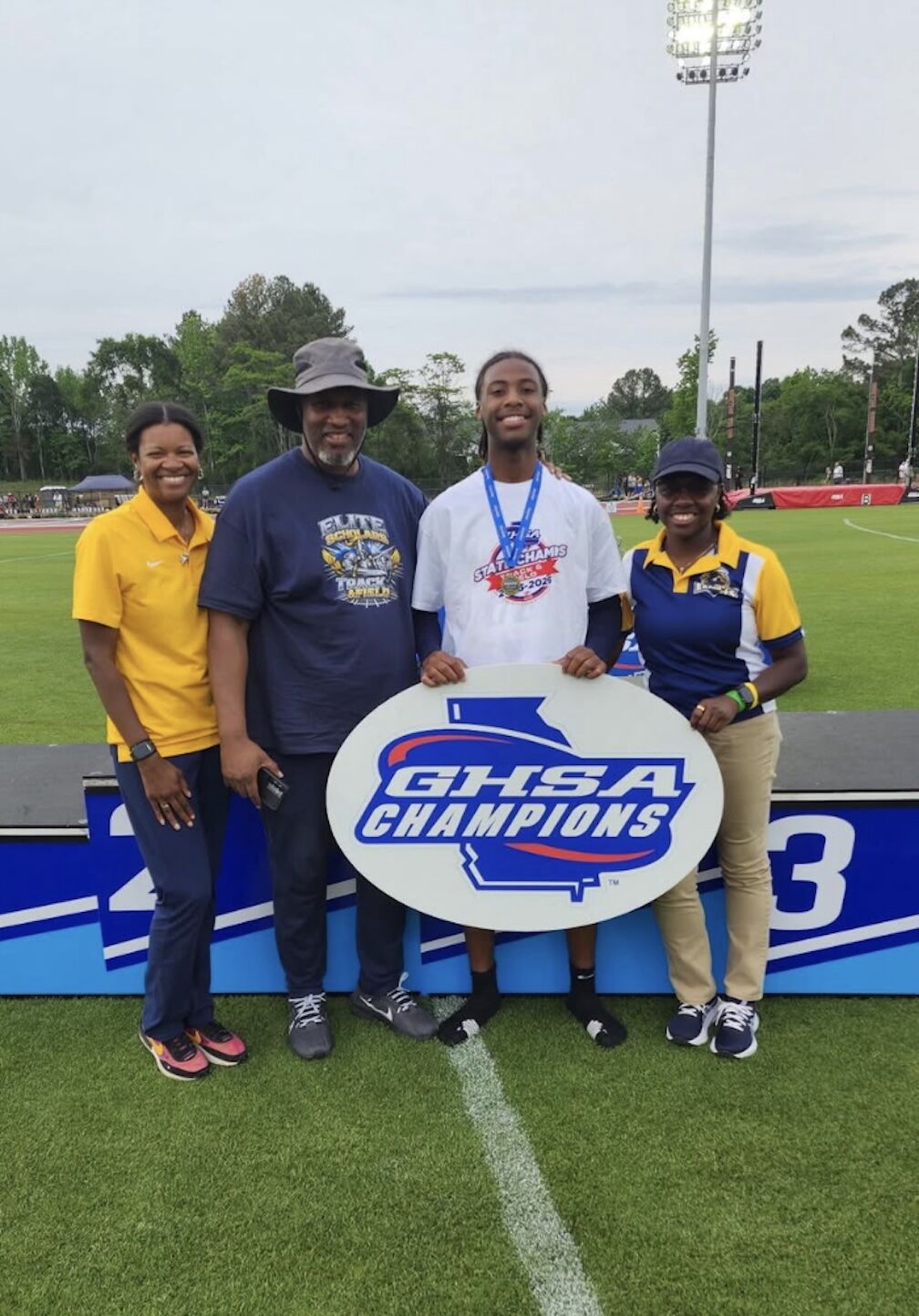 Elite Scholars track and field teams shine at state meet | Sports ...
