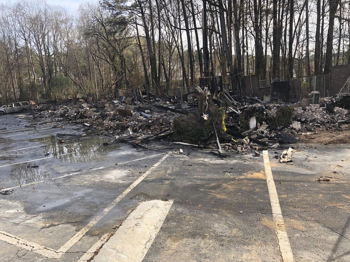 Sheriff Asks For Help For 65 Families Displaced By Apartment Fire News News Daily Com