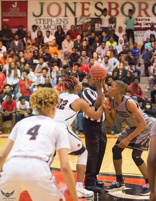Basketball Jonesboro Drops Season Opener To Defending State