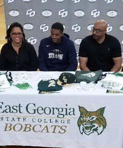 Drew High Senior Kenneth Lee Signs To Play Basketball At East Georgia State College Sports News Daily Com