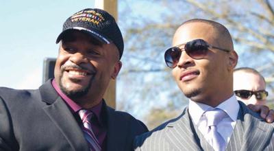 Giving like a king honors veteran
