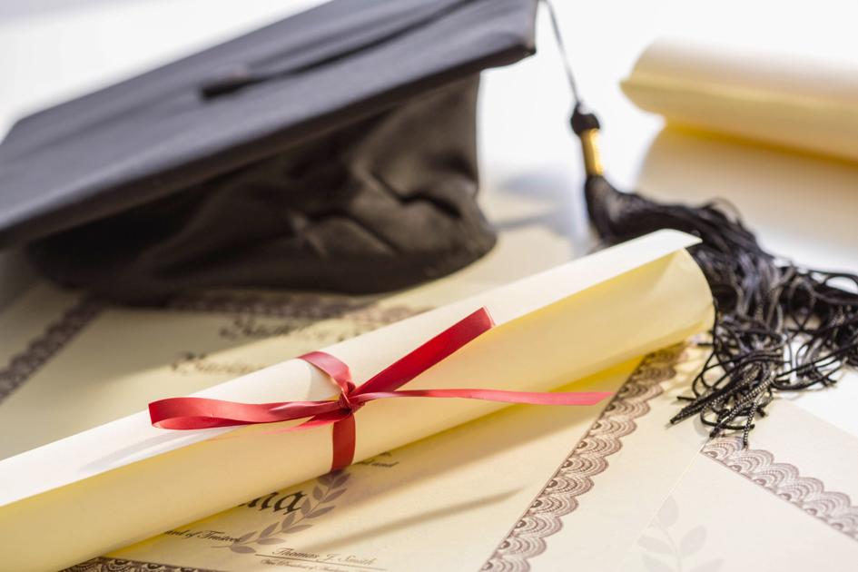 Clayton County Schools Move Graduations To June News News Daily Com