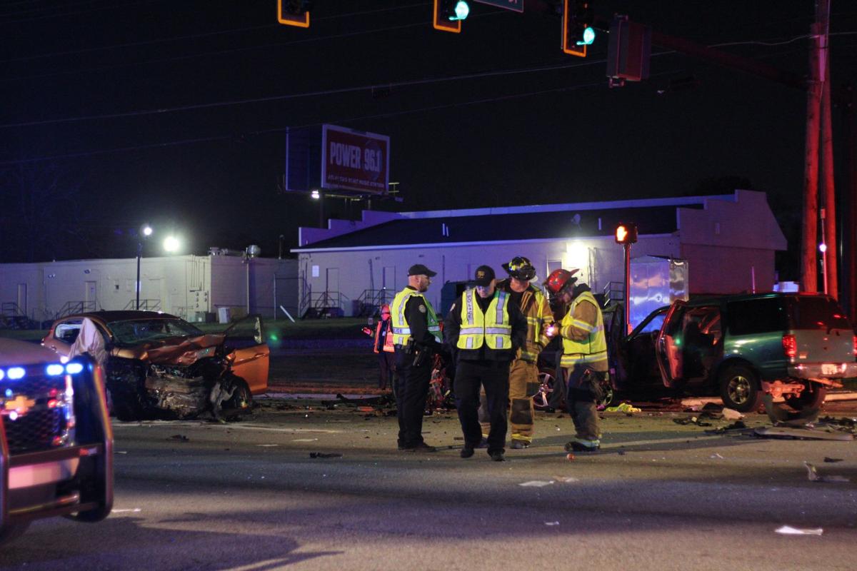 Photos Fatal Three Car Wreck On Forest Parkway Multimedia