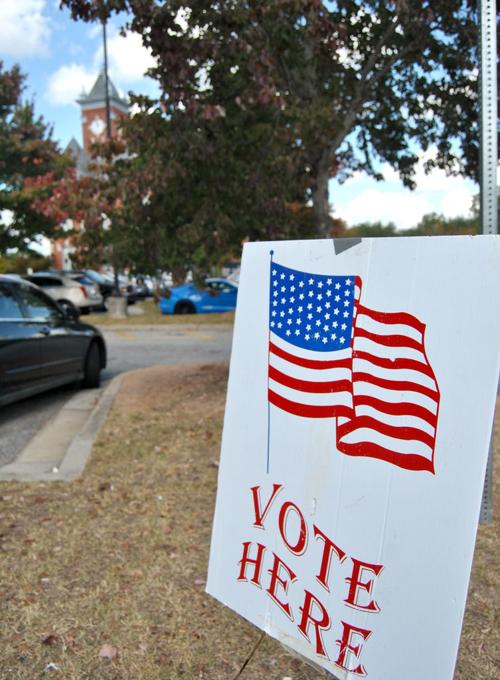 Early Voting Polls Open In Clayton County News News Daily Com