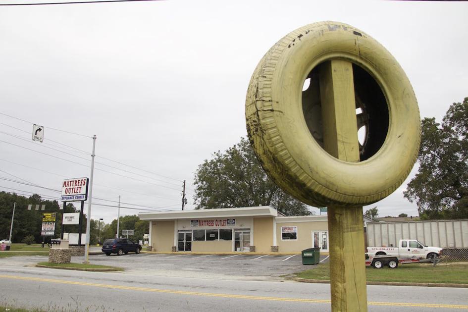 Clayton Boc Proposes Scrap Tire Crackdown Features News Daily Com