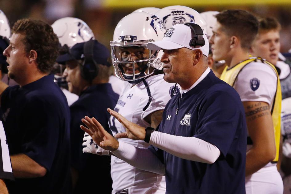 Old Dominion Coach Bobby Wilder Out After 1 11 Season Sports