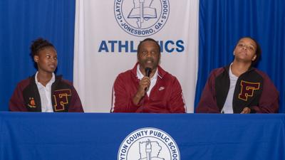 Girls Basketball Roundup Forest Park Undefeated Early Riverdale Impresses Sports News Daily Com