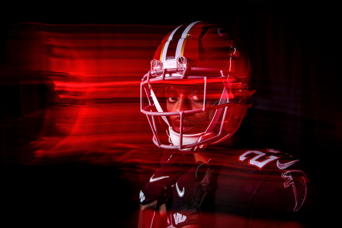 Atlanta Falcons bring back red helmets