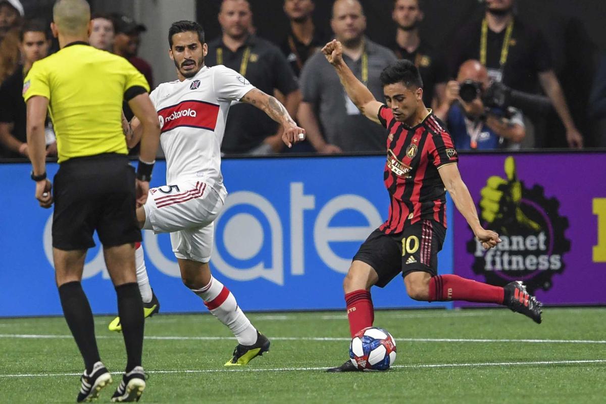 Martinez's two goals carry Atlanta United past Chicago ...