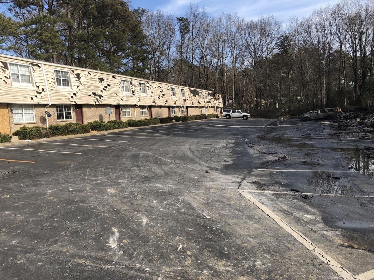 Sheriff Asks For Help For 65 Families Displaced By Apartment Fire News News Daily Com