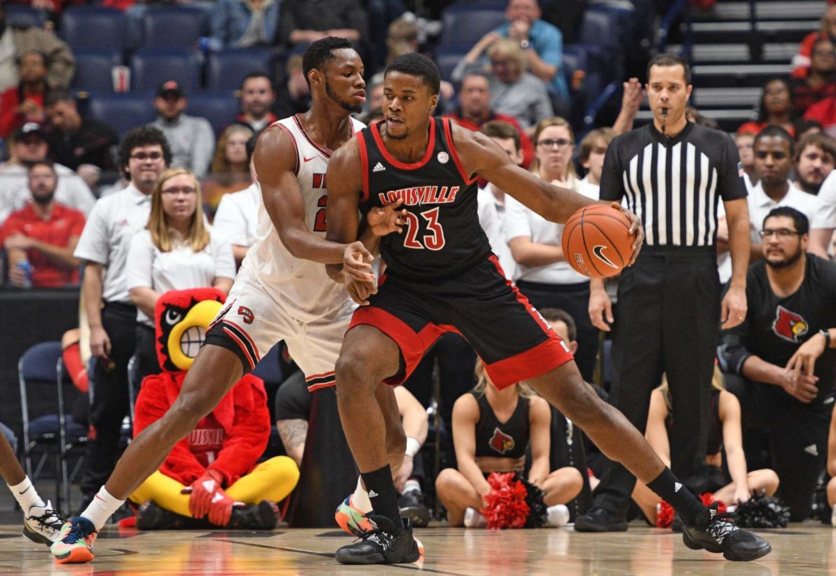 Louisville Claims No 1 Michigan Debuts At No 4 In Poll Sports