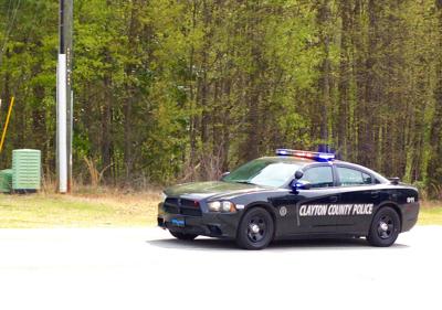 Officer Involved Accident Injured 3 In Riverdale Features News Daily Com
