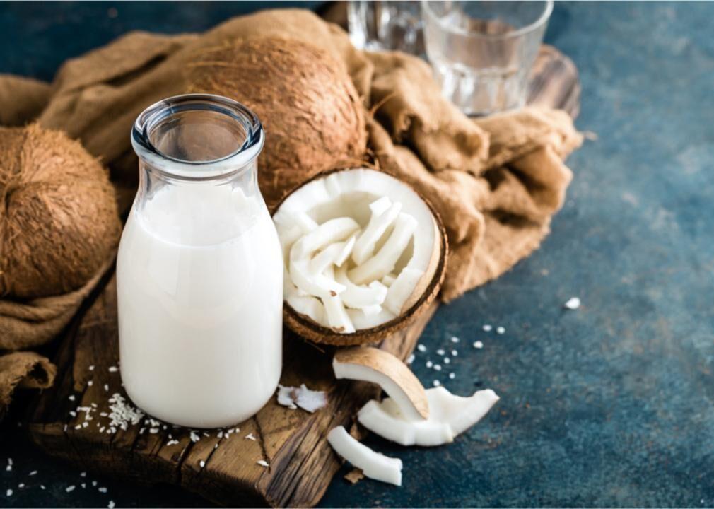 Heavy cream: coconut milk or cashew cream