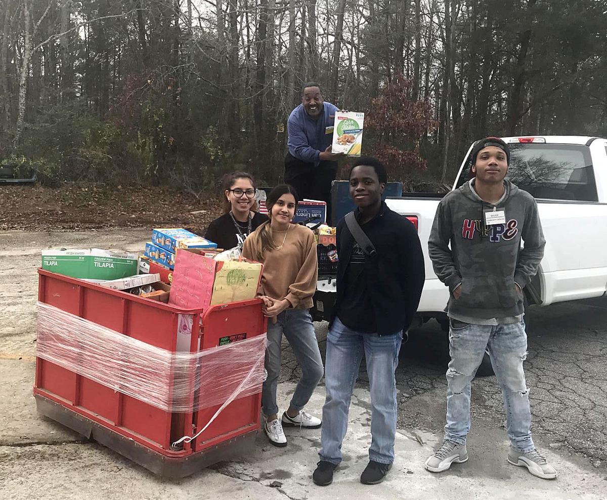 Clayton Youth Commission Hosting Canned Food Drive To Benefit County Residents News News Daily Com