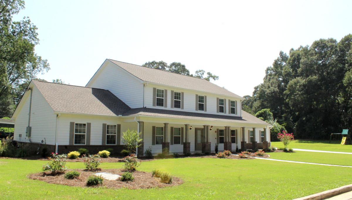 Jonesboro Nonprofit House Of Dawn Celebrates Opening Of Second Chance Home News News Daily Com