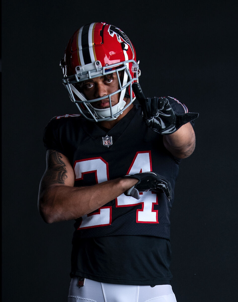 Falcons bringing back red helmets in 2022 to reach NFL uniform nirvana