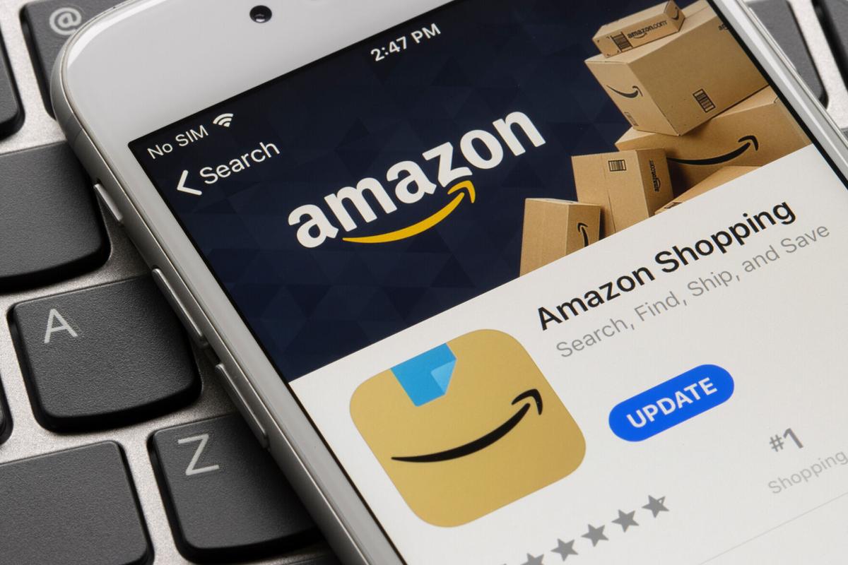 Amazon Quietly Changed Its App Icon After Some Unfavorable Comparisons Business News Daily Com Amazon Quietly Changed Its App Icon After Some Unfavorable Comparisons Business News Daily Com