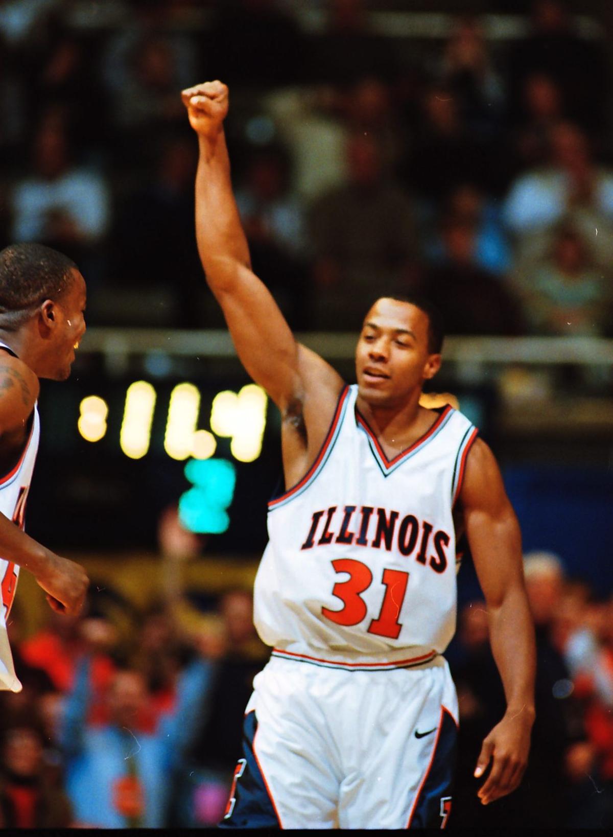 Champaign Native On New Vh1 Show News News Gazette Com Four latina maids with ambition and dreams of their own work for the rich and famous in beverly hills. champaign native on new vh1 show news