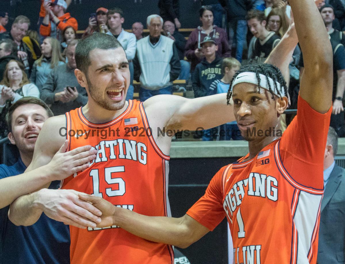 Illinois Up To No 19 In Ap Top 25 Sports News Gazette Com