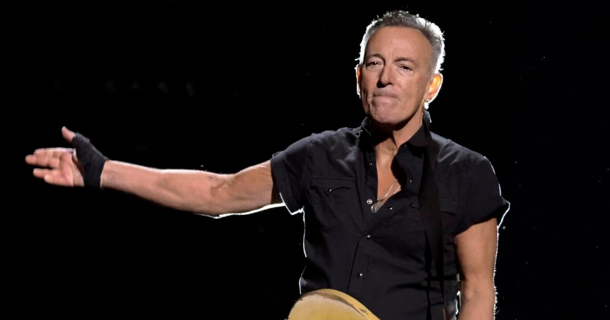 Inside Bruce Springsteen's rider: Chicken soup (heavy on the broth), 21 ...