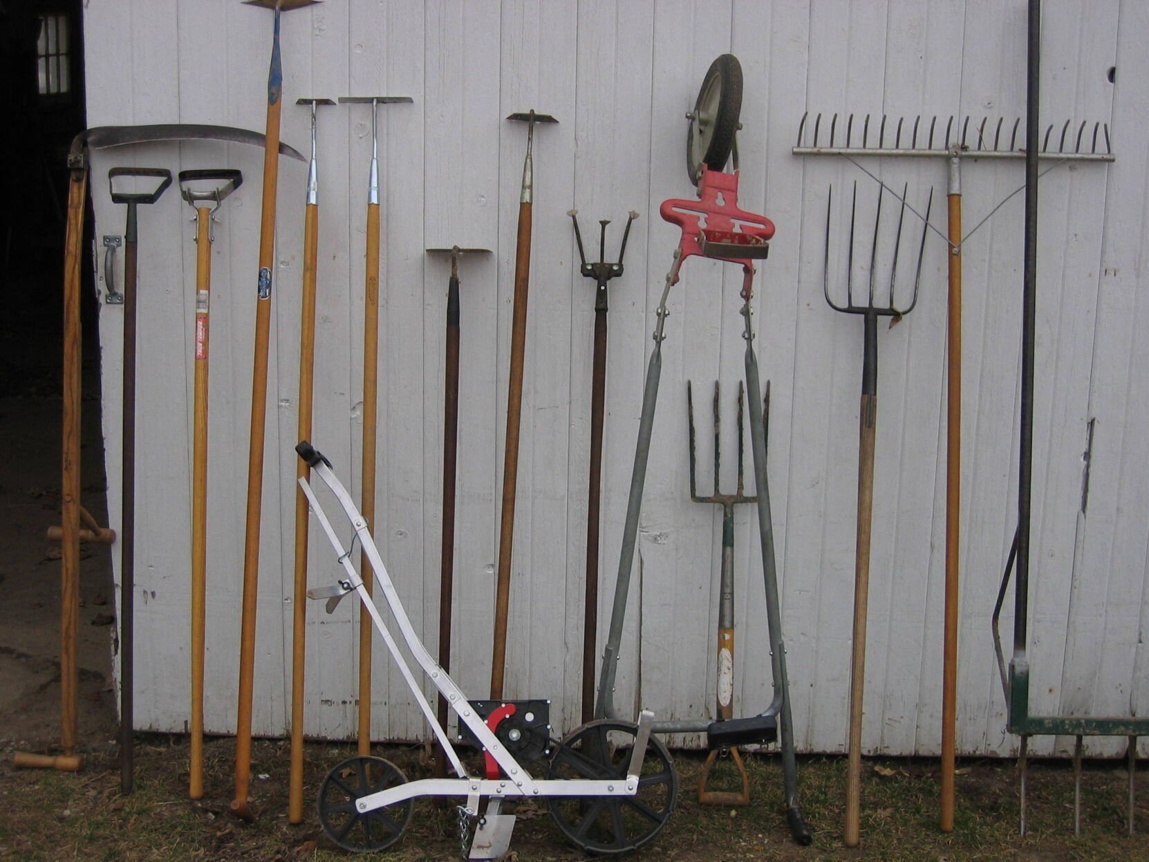 Used garden tools for deals sale near me