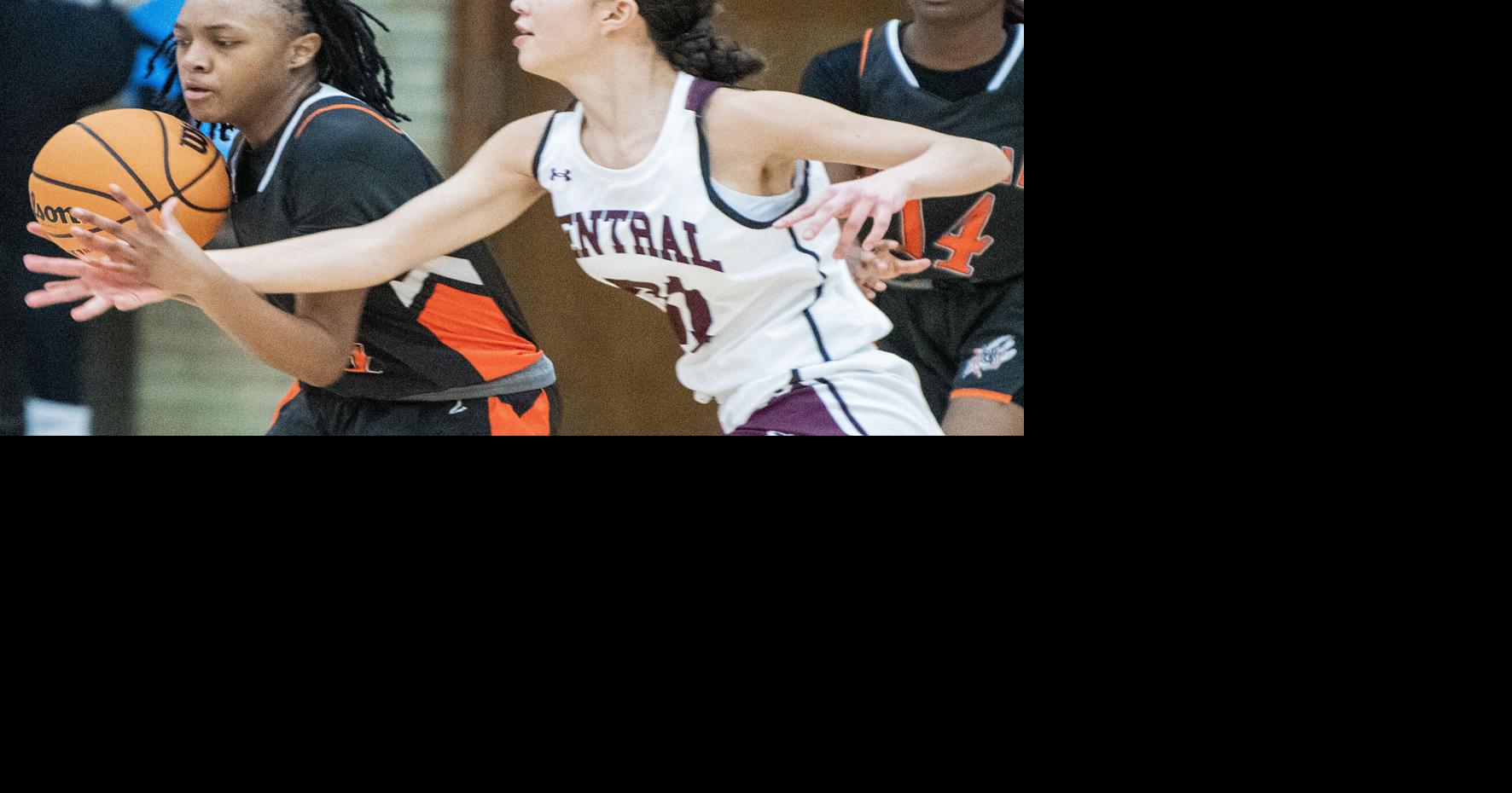 Thursday's prep highlights: Maroons cruise by Tigers | Sports | news ...