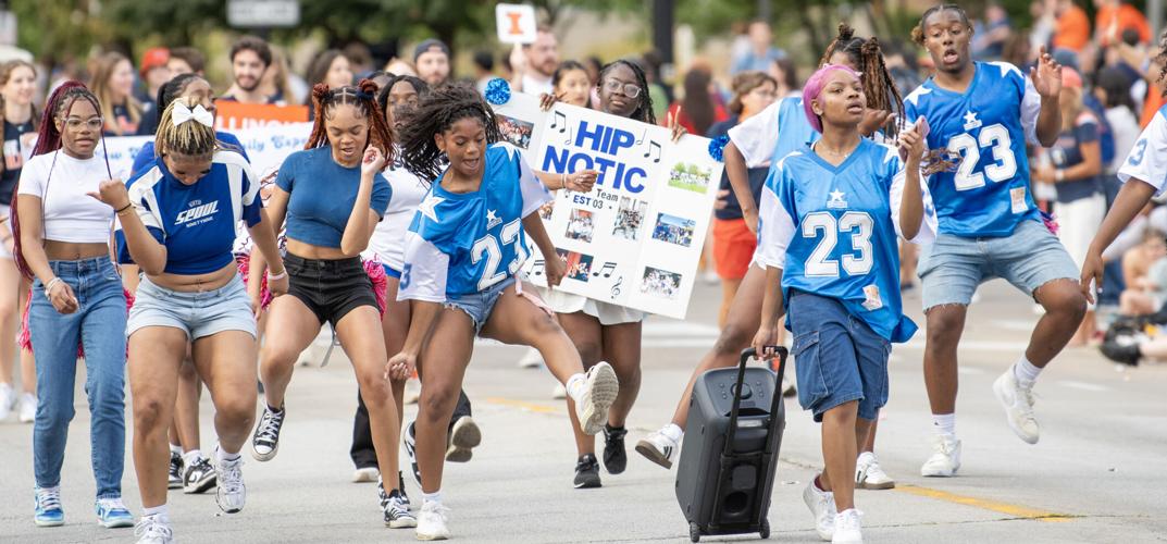 PHOTO GALLERY University of Illinois Parade 2024 Local