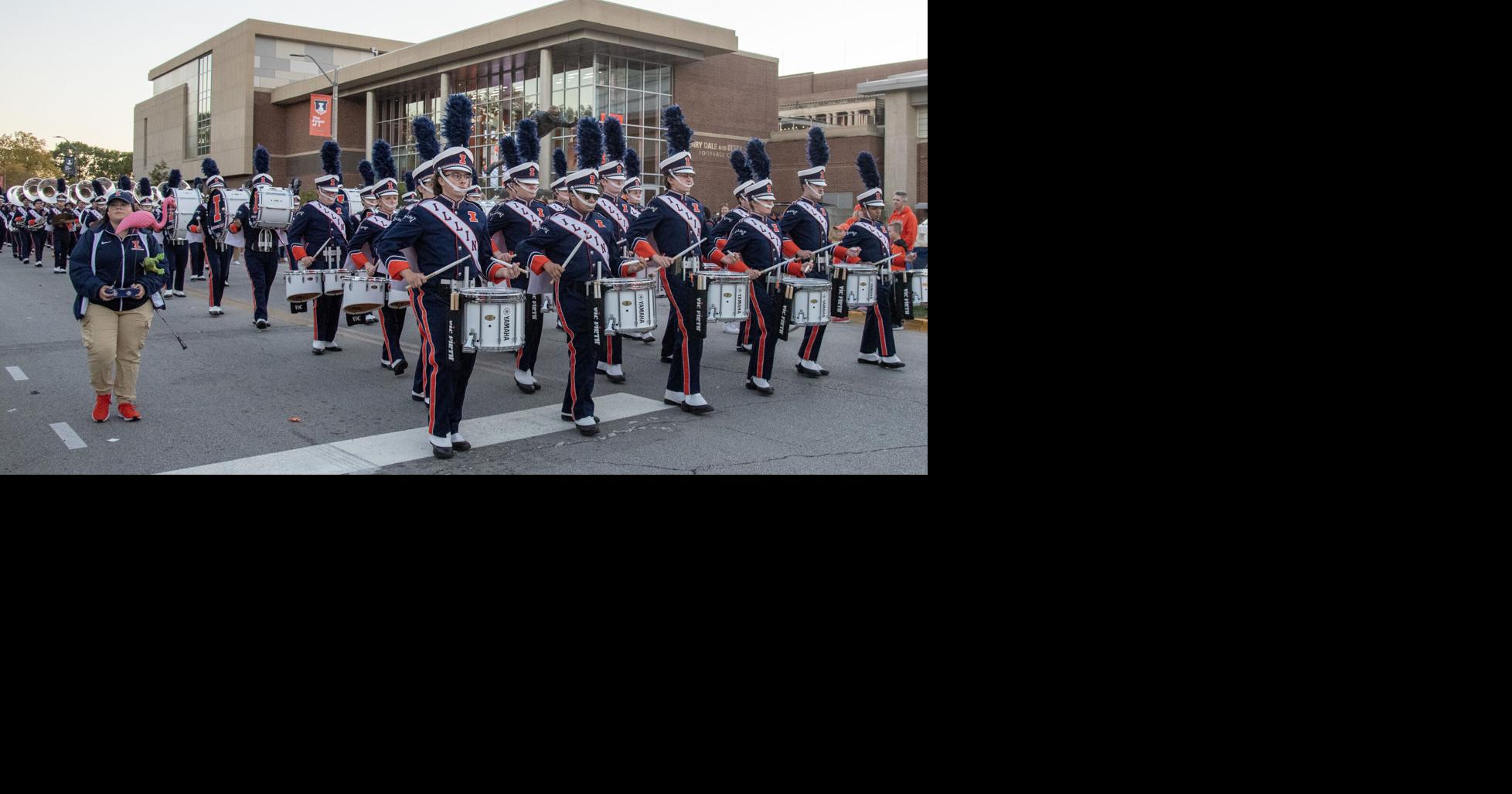PHOTO GALLERY University of Illinois Parade 2023 Features