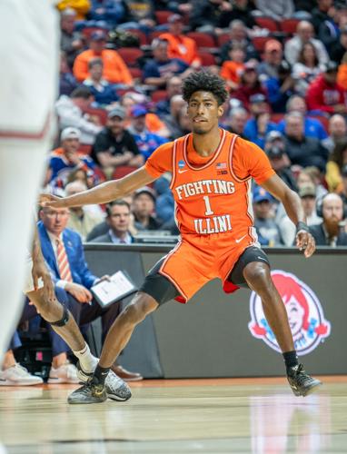 03172023-illini-mbb-harris-defensive-stance.jpg