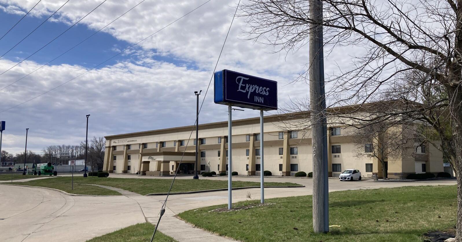Former Baymont hotel in north Champaign changes hands - Vimarsana News