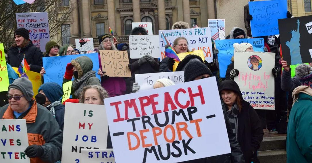 Capitol News Illinois | Report: Trump cuts could shrink Illinois economy by $10 billion