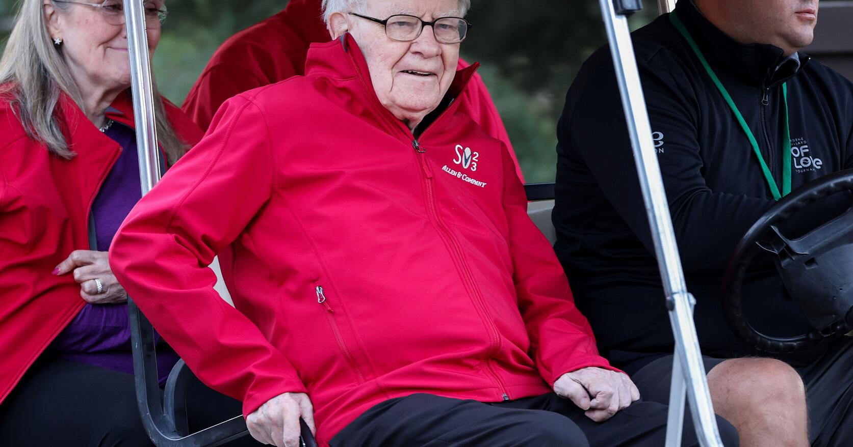 Lori Borgman | Questioning Warren Buffett aging out