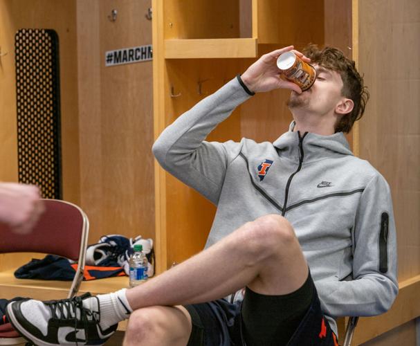 03162023-illini-mbb-mayer-coffee.jpg