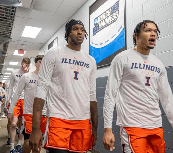 03172023-illini-mbb-illinois-exits-locker-room-2.jpg