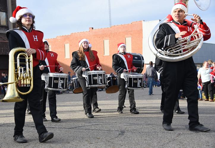 PHOTO GALLERY Scenes from Farmer City's Christmas parade News news