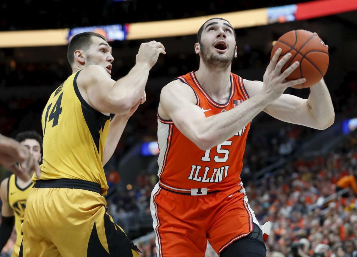 After Breakout Start For Illini Bezhanishvili Is Working To Open