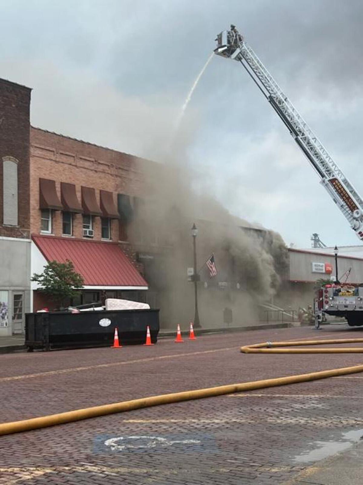 Fire destroys downtown Gibson City business, damages 3 others Courts