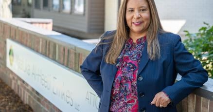 Athena Award winner forged path as lawyer after learning from women who poured into her Athena Award winner forged path as lawyer after learning from women who poured into her