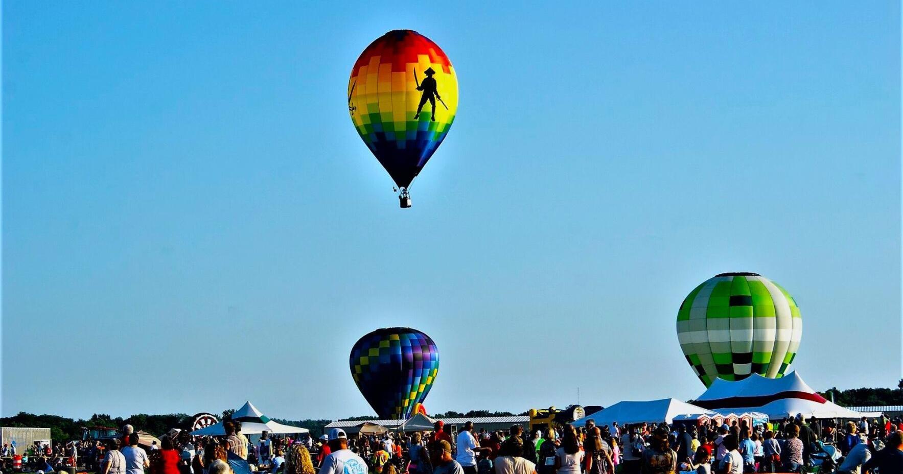 Balloons Over Vermilion: Meet the 'Balloon Meister' - Vimarsana News