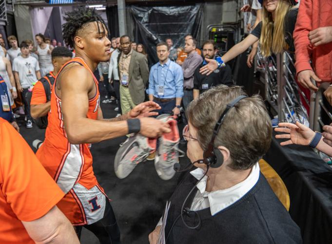 03172023-illini-mbb-shannon-shoes.jpg