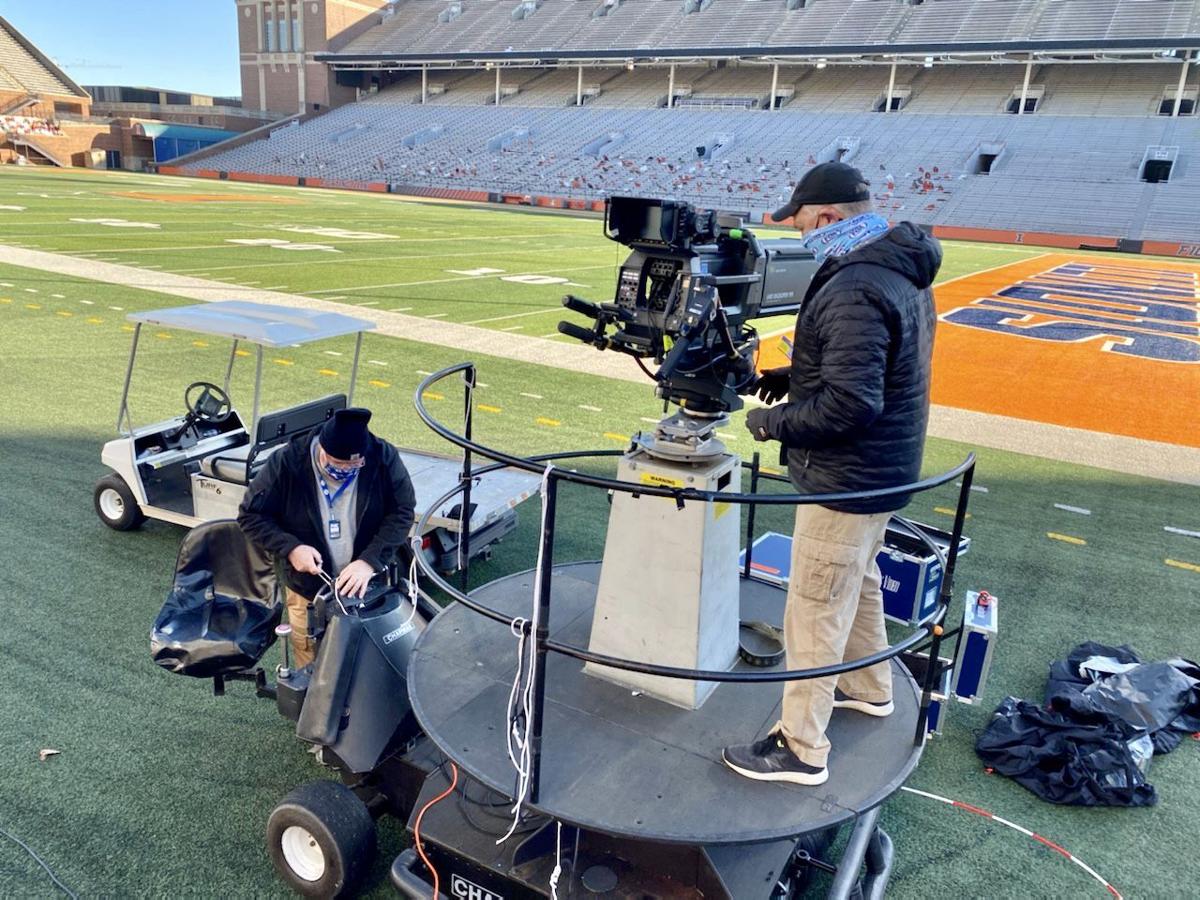 Pandemic Changes Plans How Illinois Ohio State Football Was Called Off Sports News Gazette Com