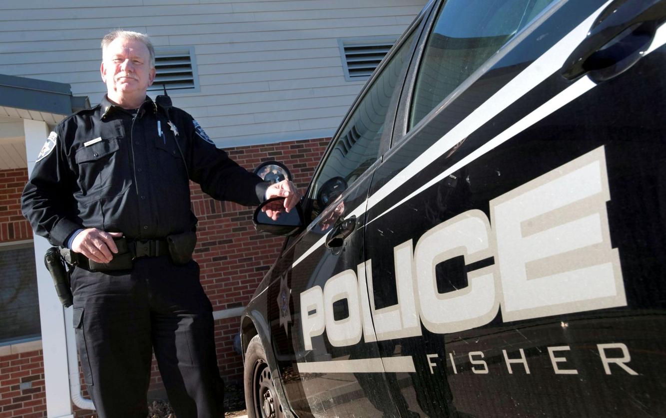 Retired Champaign officer now Fisher police chief News