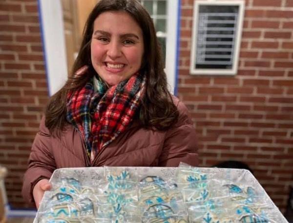 It's Your Business | Monticello teen off to sweet start as pastry chef - Vimarsana News