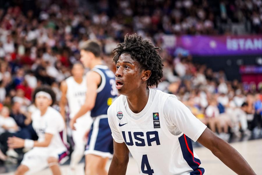 UNC basketball offers 2027 five-star point guard NaVorro Bowman Jr.