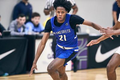 Inside Illini Basketball Steward Miller Turning Heads News