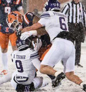 Gameday Central | Illinois 17, Northwestern 10; 6:18 3rd quarter
