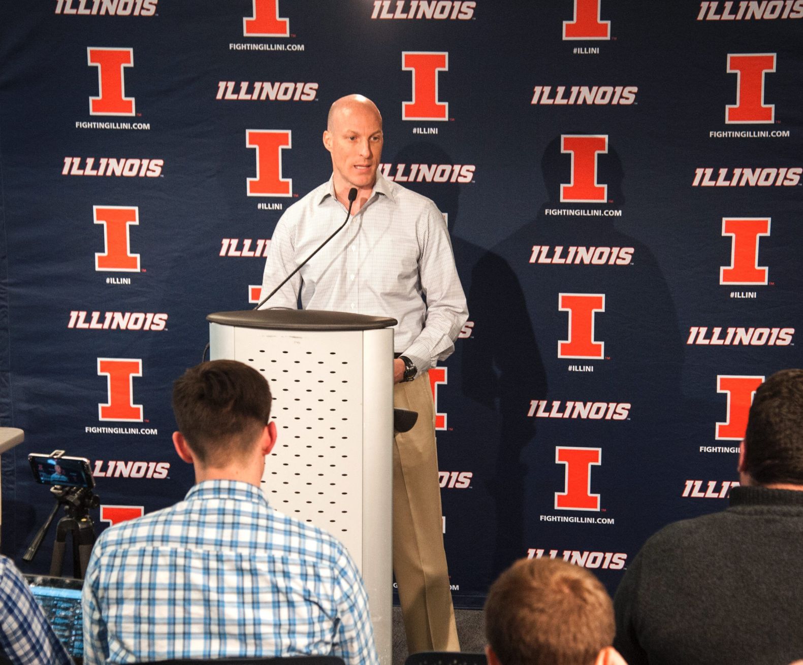 Exploring the History of Illinois Basketball Coaches: A Legacy of Excellence