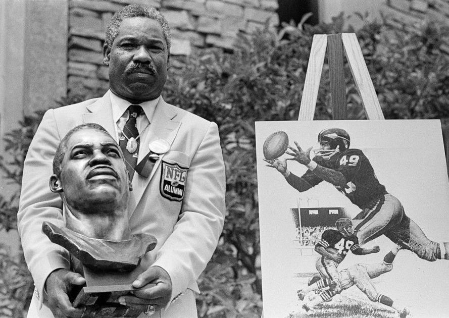 He Was Very Proud Of Illinois Football News Gazette Com