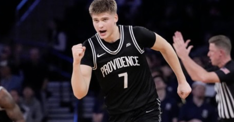 Illinois lands Providence transfer Stefan Vaaks
